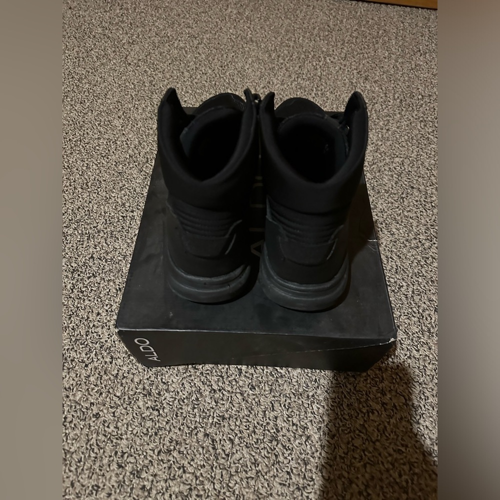 Aldo Sneakers - Picture 4 of 5